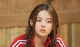 爆料娱乐圈杨超越是谁啊,杨超越是谁？揭秘这位话题人物的神秘面纱