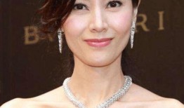 李嘉欣故事爆料视频,背后真相曝光！