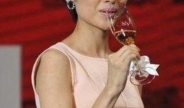 王惠和赵薇的爆料视频,娱乐圈幕后真相大曝光