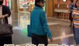 辛芷蕾爆料妈妈视频,罕见家庭瞬间引发网友热议