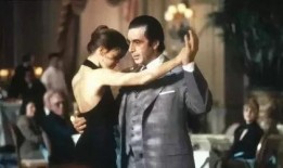 在线观看闻香识女人,闻香识女人之谜