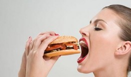 娱乐吃瓜酱胰腺癌,胰腺癌的成因与预防