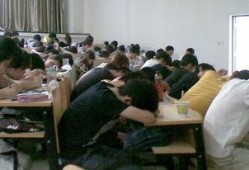 河南某大学学生爆料视频