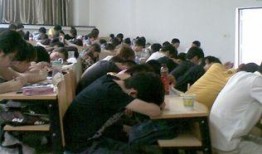 河南某大学学生爆料视频