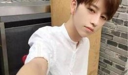 娱乐圈吃瓜小哥微博,揭秘明星幕后故事