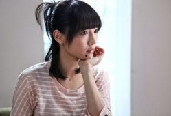 娱乐圈业内吃瓜女星小说,瓜田里的璀璨星辰